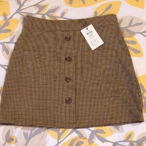 NWT Brown Plaid Button-Down Skirt With Pockets